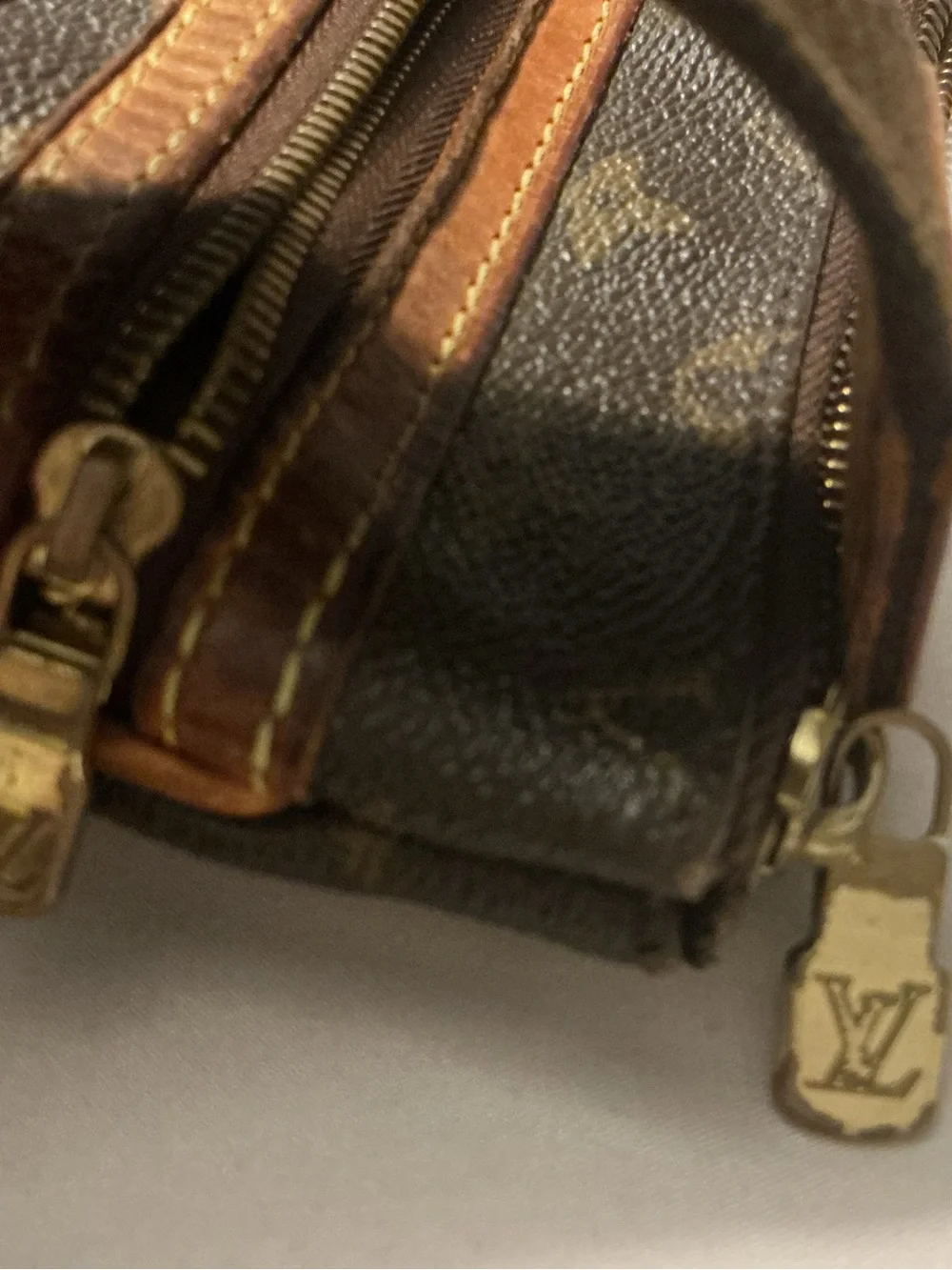 Louis Vuitton Brown Messenger Monogram Crossbody Messenger Bag